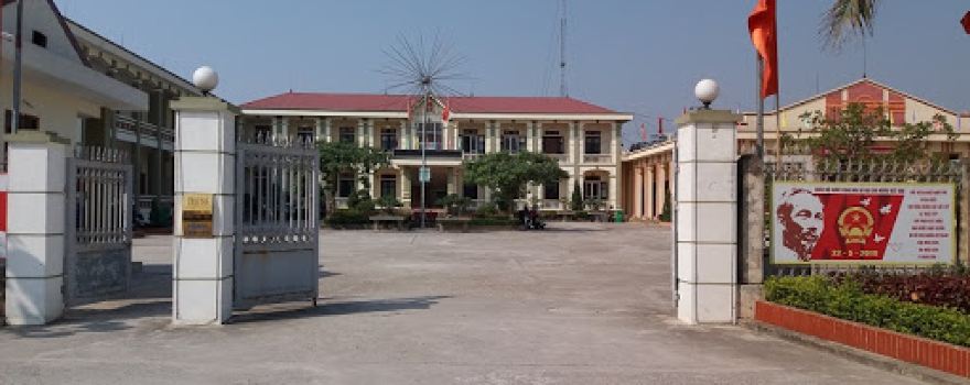Ủy ban nhân dân thị trấn Lâm Thao