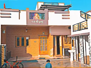 Santoshi Circle