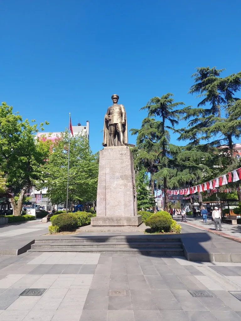 Trabzon Square Park