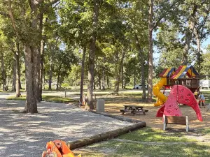 Rustic Acres Jellystone Park™ New Douglas