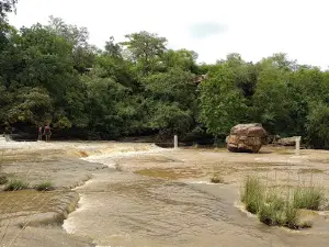 Tunda Barkha Waterfall