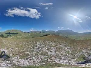 CASTELLUCCIO DI NORCIA IL BORGO VISTO DA VICINO