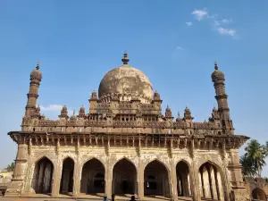 Ibrahim Roza - Vijayapura