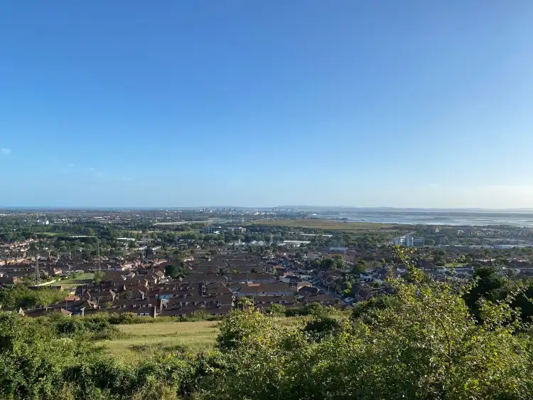 Hotels near Portsdown Hill