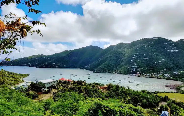 Hotels in Coral Bay