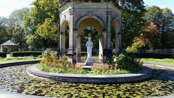 Old Economy Village Visitor Center