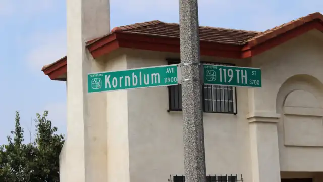 Hotels near Beach Boys Historic Landmark