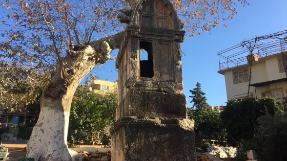 Lions Tomb