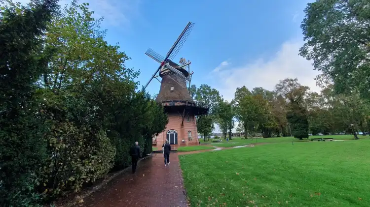 Hotels near Rugenwalder Muhle