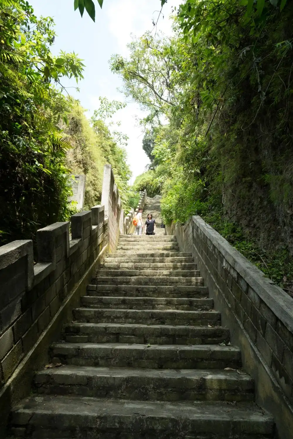 Hotels near Great Wall of Koto Gadang