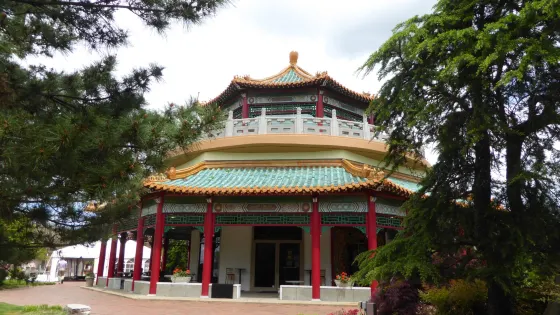 Pagoda & Oriental Garden