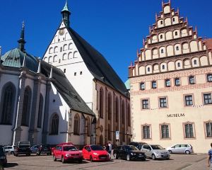 香港-弗萊貝格 機票酒店 自由行