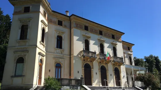 Villa Piva, detta "dei Cedri"