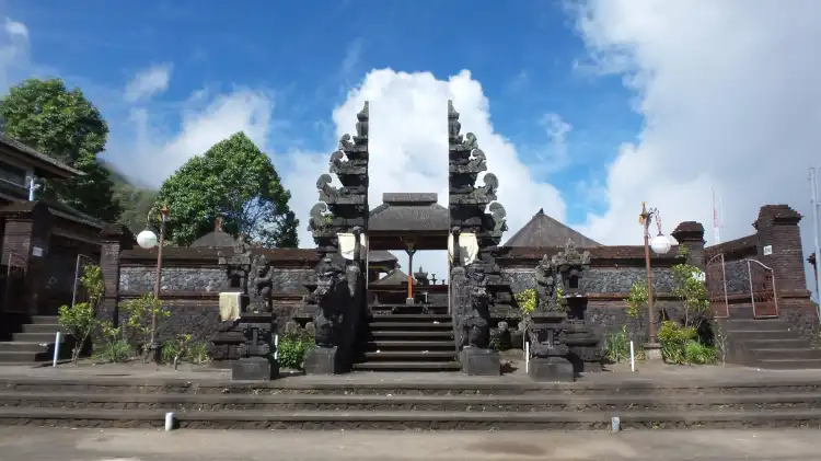 Hotels near Pasar Agung Temple