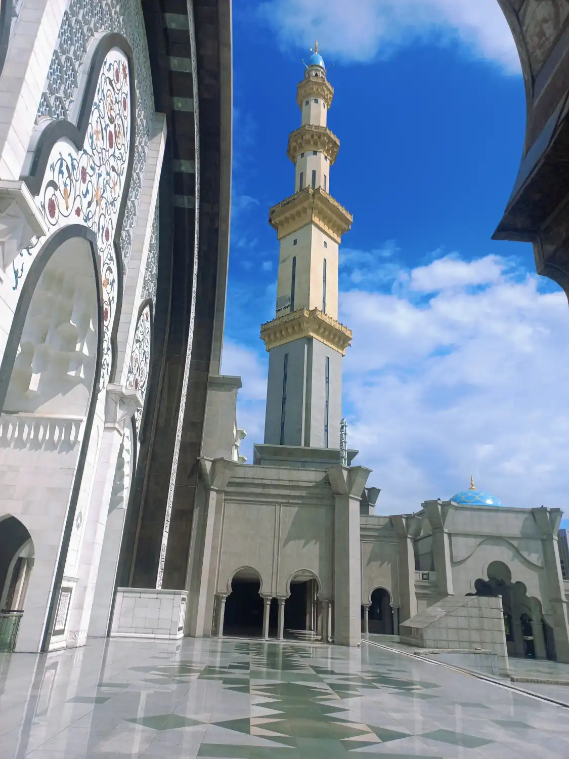 Hotels near Masjid Wilayah Persekutuan