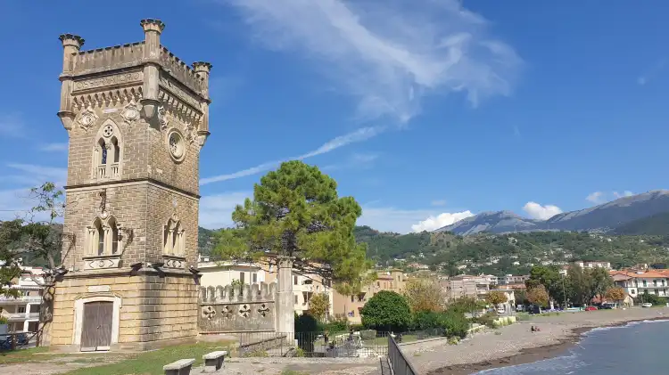 Hotels near Osservatorio di Torre la Specola
