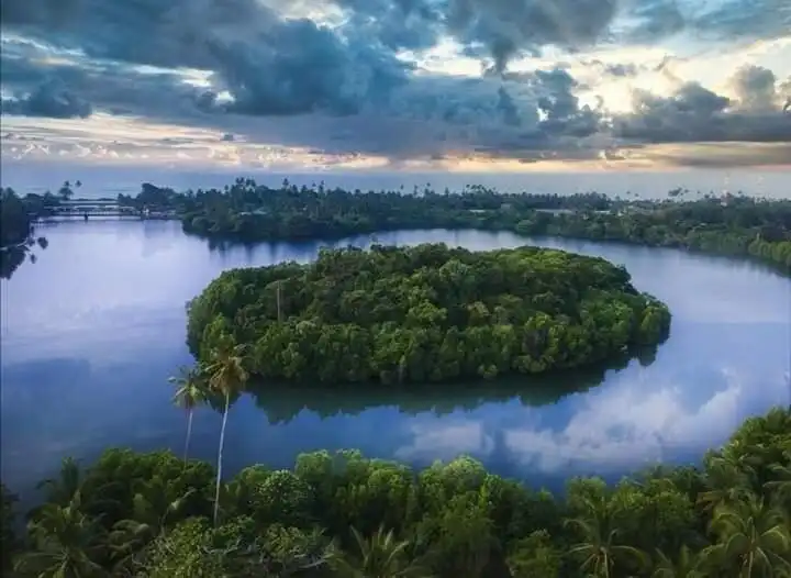 Hotels near Koggala Lake