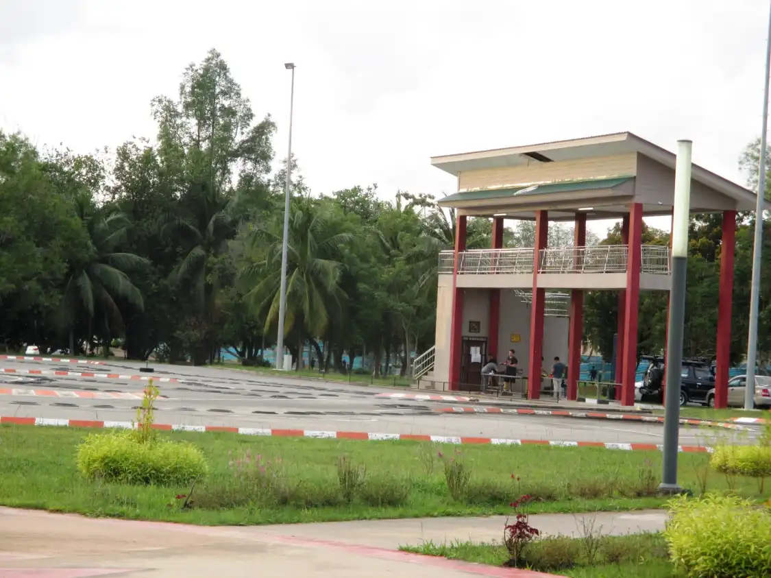 Hotels near Bandar Seri Begawan Skate Park