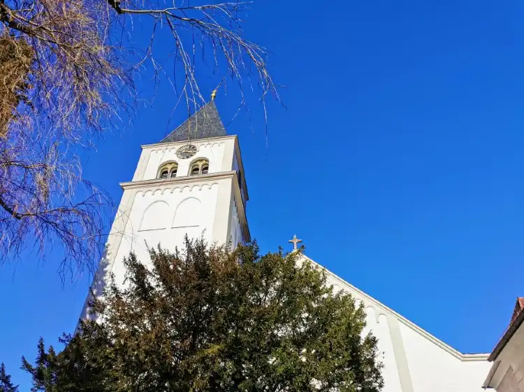 Hotels near Kirche St. Zeno