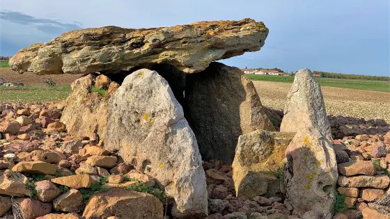 Necropole de Monpalais