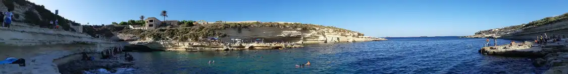 Hotels near Il-kalanka Beach