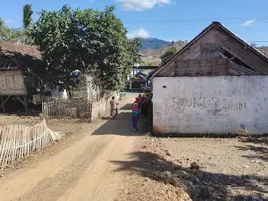 Lapangan Umum Desa Raba
