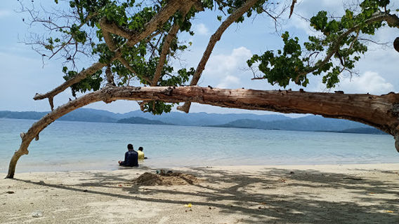 Pantai Pancur Permai