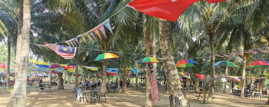 Pantai Suri Floating Market