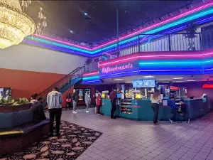 Hollywood 20 Cinemas