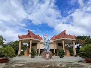 Nhà Ngục Kon Tum (Prison relic)