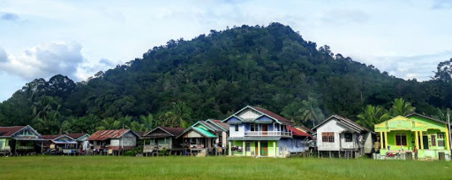 Lapangan Sepak Bola Mawan