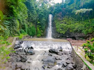 Wisata Alam Curug Bangkong