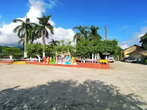 Centro Huitzitzilingo