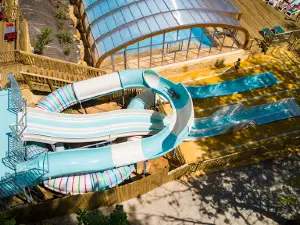 Camping Marvilla Parks - Le Val d'Ussel