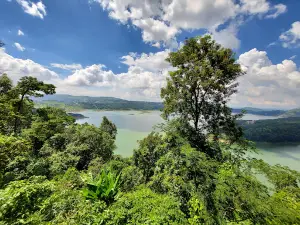 Umiam Lake Viewpoint