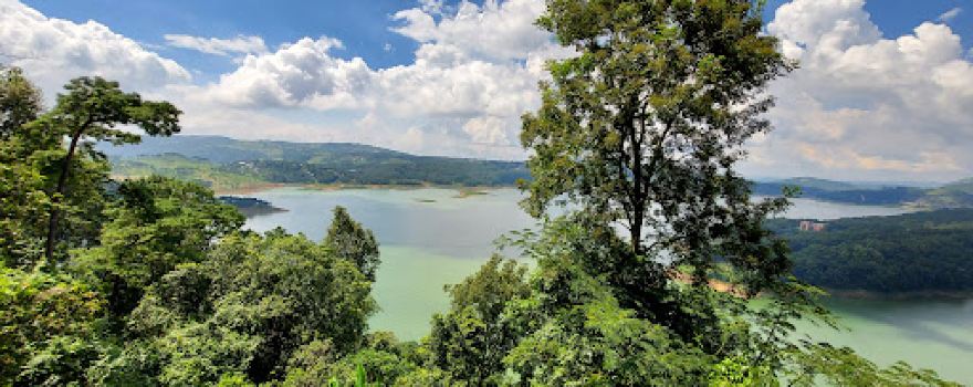 Umiam Lake Viewpoint