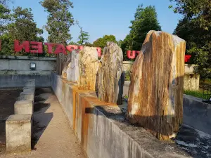 Taman Batu Dusun Mudo