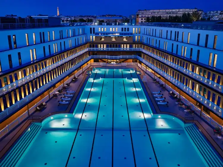 Hotels near Swim Stars | Paris 16 - Molitor