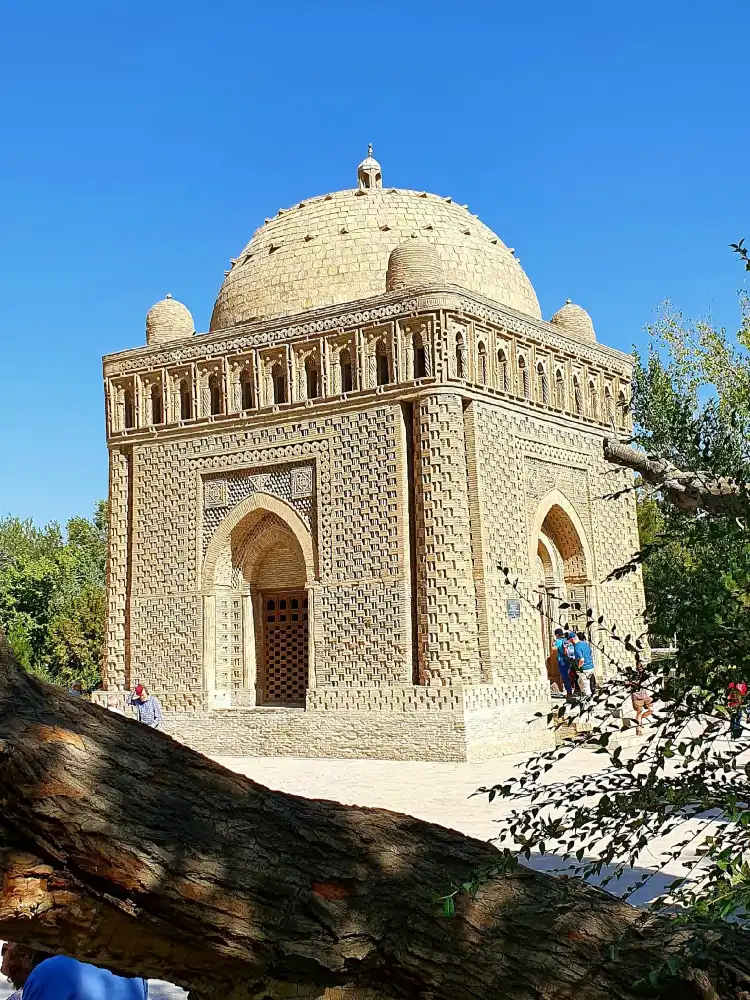 Hotels in der Nähe von Mausoleum des Ismael Samani
