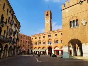 Piazza dei Signori