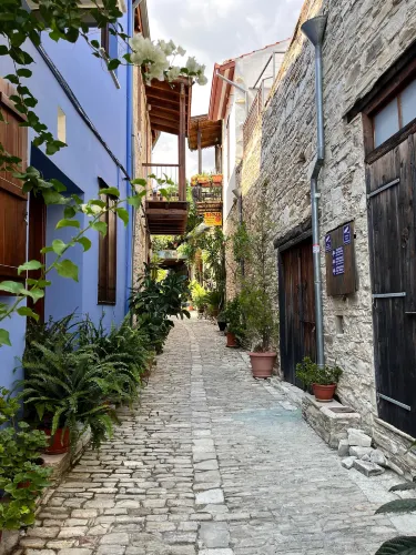 Church of the Holy Cross