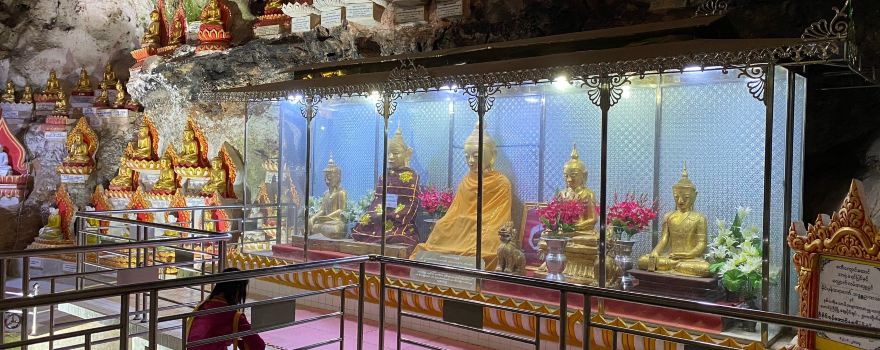 Shwe Oo Min Pagoda