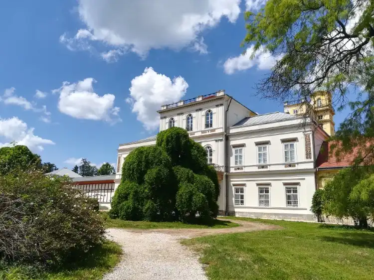 Hotels near Zirc Abbey