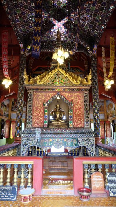 Wat Phra Phutthabat Tak Pha