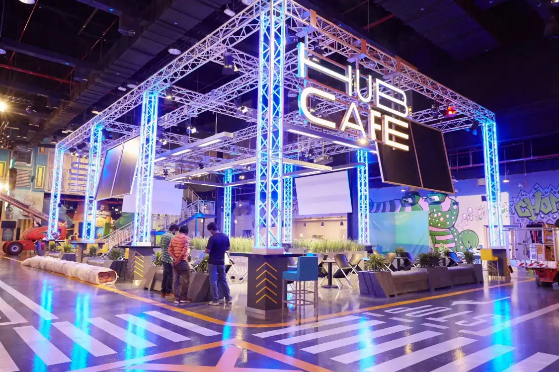 Hotels near Hub Zero