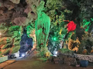 Wat Tham Nam