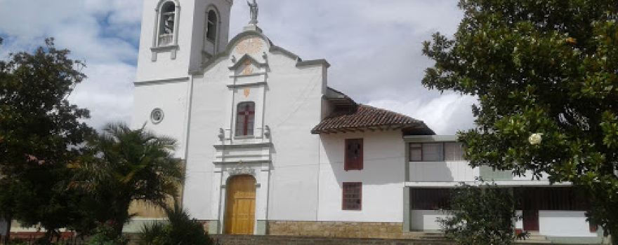 IGLESIA CATÓLICA DE CALDAS BOYACA