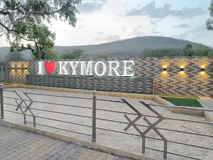KYMORE SELFIE POINT