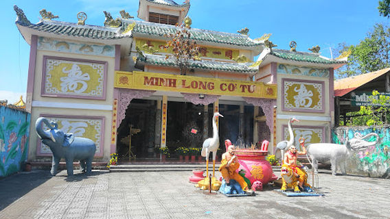 Chùa Minh Long Cổ Tự
