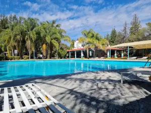 Balneario Girasoles